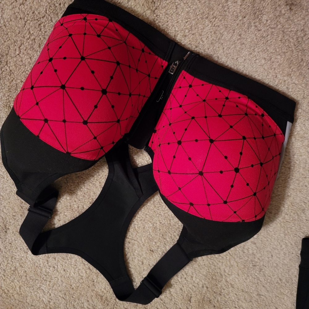 Victoria secret sports bra
